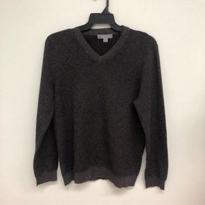 CloudVeil | Men's V-Neck Sweater | Grey